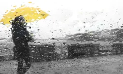 Meteoroloji İzmir için sarı alarm verdi: Kuvvetli sağanak geliyor