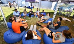 İzmir’de 19 Mayıs coşkusu başladı: Gençler spor, müzik ve sanatla buluşuyor