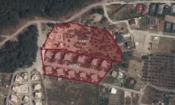 Bornova’da kaçak villalara balyoz
