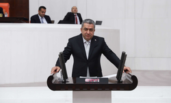 Eski CHP İzmir İl Başkanı Bedri Serter istifa etti!