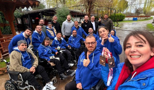 İzmir Büyükşehir’in boccia takımı Türkiye Şampiyonası’ndan bronz madalyayla döndü
