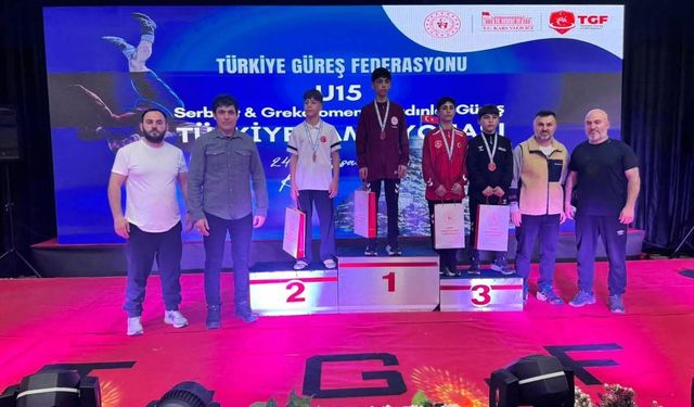 Yunusemreli Beytullah’tan Türkiye üçüncülüğü