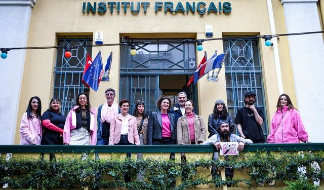 İzmir’de sanat sokaklara taştı: Flamingo Hattı başladı