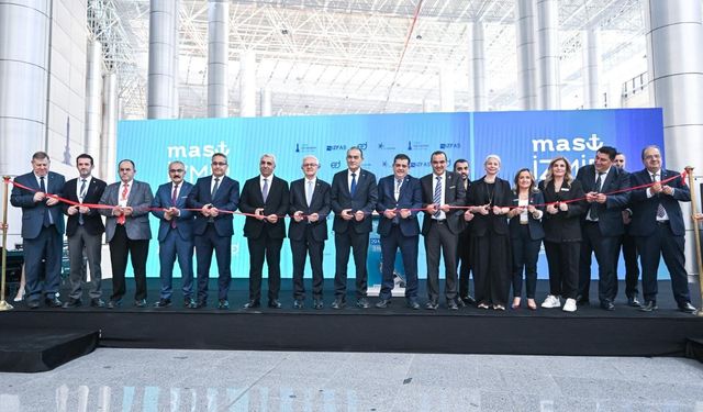İzmir’de denizcilik zirvesi: MAST Boat Show açıldı