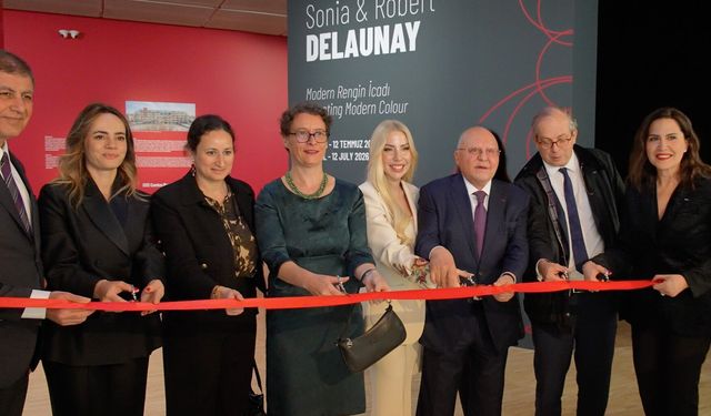 İzmir’de sanat rotasının yeni durağı açıldı: Lucien Arkas Sanat Merkezi kapılarını açtı