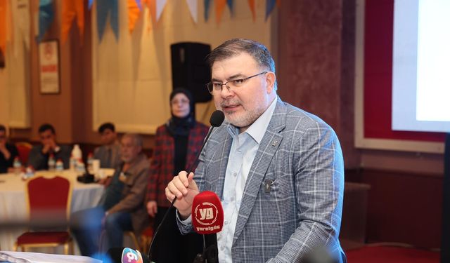 AK Partili Saygılı’dan İzmir mesajı: “Bu şehri çukurdan, trafikten kurtaracağız”