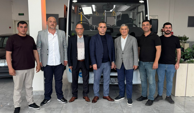 İzmir’de minibüslerde İzmirim Kart dönemi başlıyor