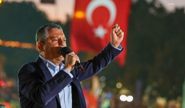Özgür Özel İzmir’e geliyor: Mitingli karşılama