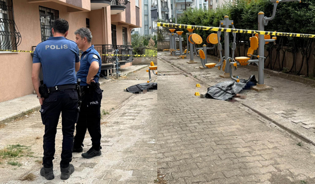 Torbalı’da cam silme faciası: 70 yaşındaki adam can verdi