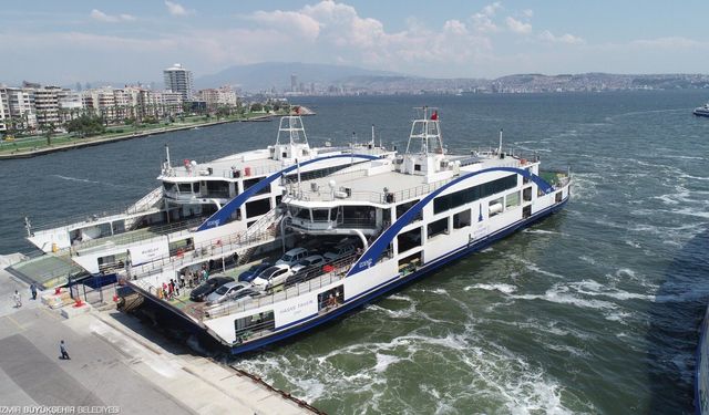 Bostanlı–Üçkuyular hattındaki ek seferler kent trafiğine nefes aldırdı