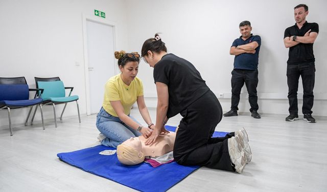 İzmir’de ilkyardım seferberliği: 4 bin 600 kişi eğitim aldı