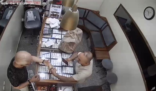 Salihli’de 2,5 milyonluk altın kapkacı: Şüpheli tarlada yakalandı