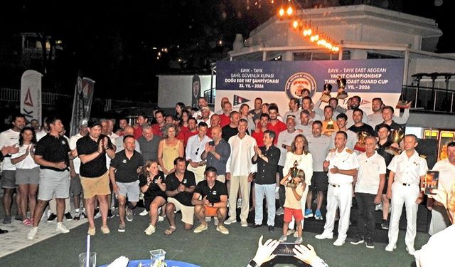 Çeşme’de yelken heyecanı ödül töreniyle noktalandı