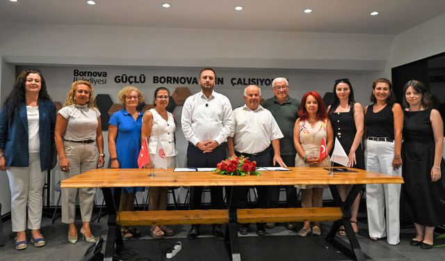 Bornova’da “Üçüncü Yaş Üniversitesi” dönemi başlıyor