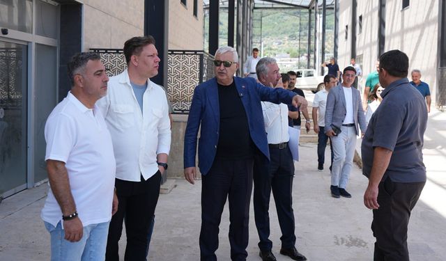 Kemalpaşa Belediyesi yatırımlarını meclis üyeleri yerinde inceledi