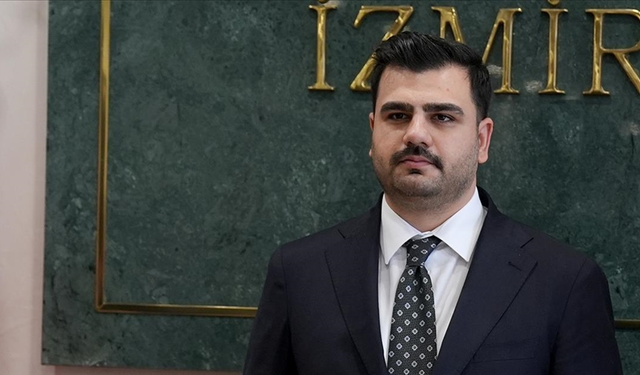 Eyyüp Kadir İnan'dan YKS adaylarına çağrı: Gençleri İzmir'e davet etti