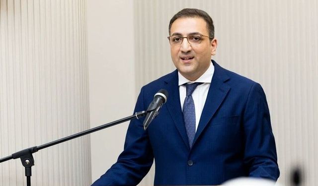 İçişleri Bakanlığı, Balçova Belediye Başkanı Onur Yiğit’i görevden uzaklaştırdı