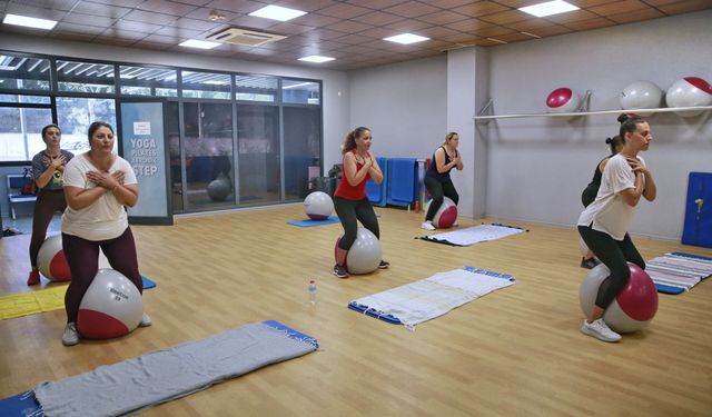 Konak’ta spor dolu yaz: Ücretsiz kurslara yoğun ilgi