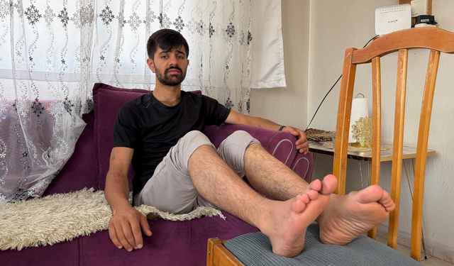 Karabağlar'da yanlış iğne iddiası: Bacağını kullanamaz hâle geldi