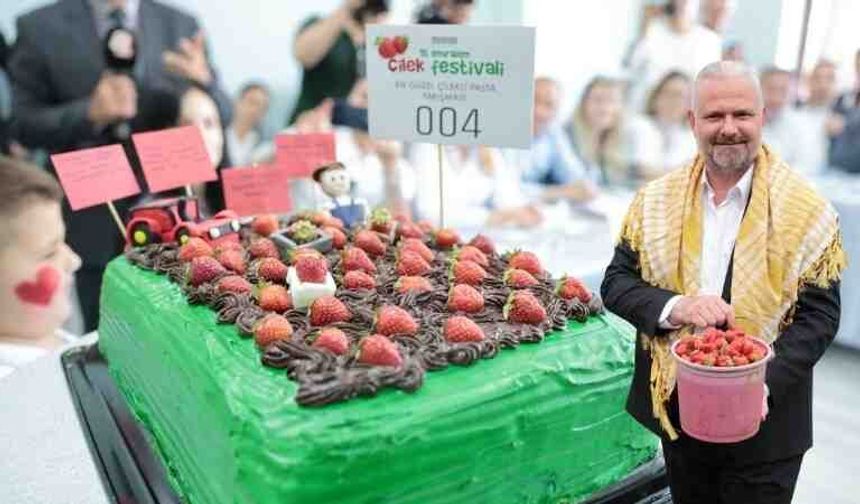En tatlı Festival için geri sayım başladı! Menemen’de çilek ve müzik şöleni