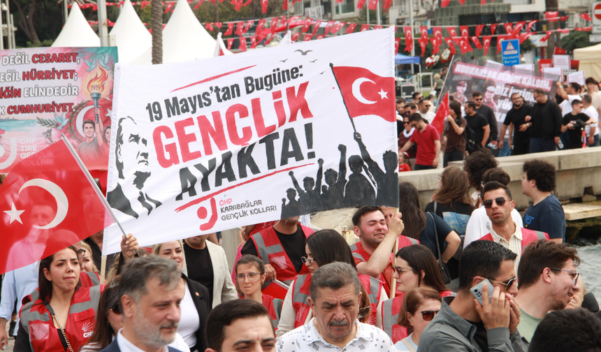 İzmir’den 19 Mayıs’a yakışan kutlama