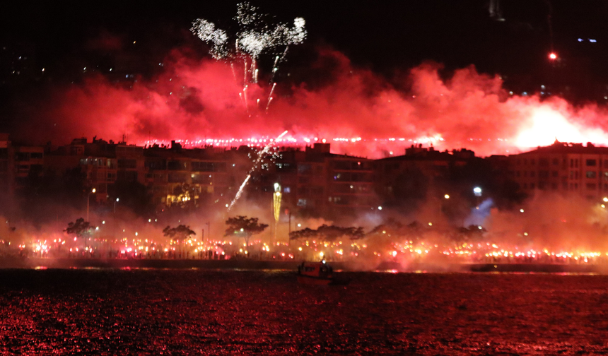 Göztepe 101 yaşında! Güzelyalı’da meşaleli kutlama şöleni