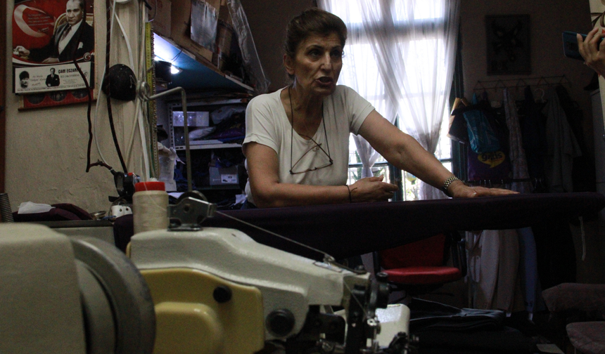 Makineler hurdaya, zanaat tarihe mi karışıyor? İzmirli terziler “can suyu” bekliyor