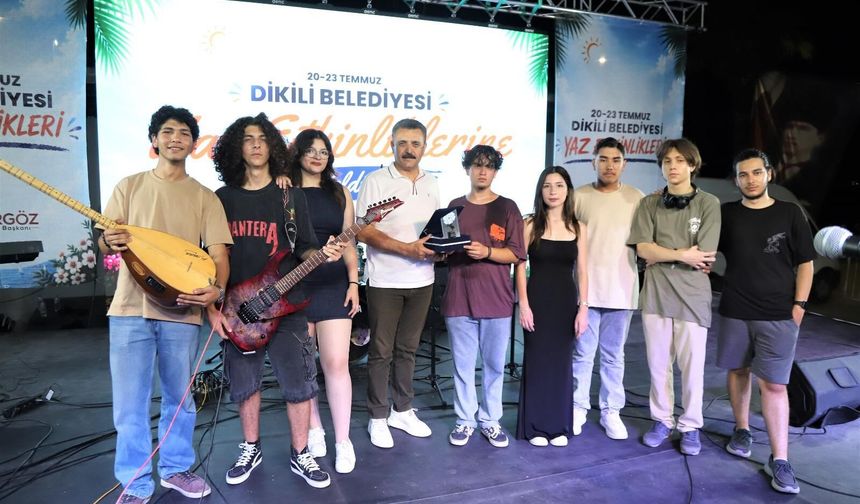Dikili’de yaz akşamları kültür ve sanatla renklendi