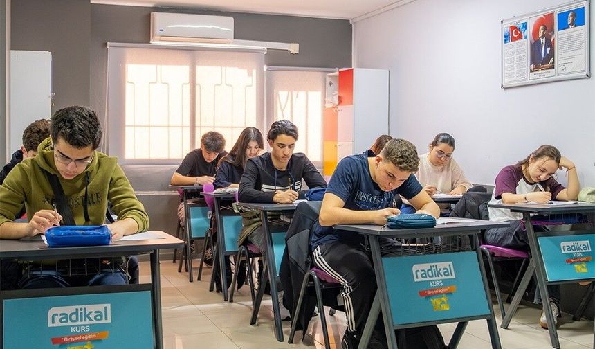 Radikal Eğitim Kurumları 2026 YKS'ye damga vurdu