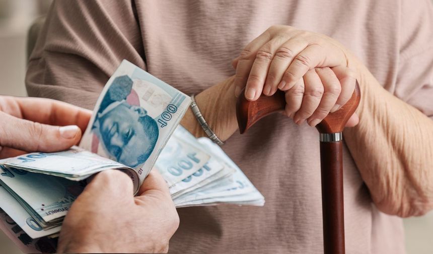 En düşük emekli maaşı 23 bin 552 TL oldu