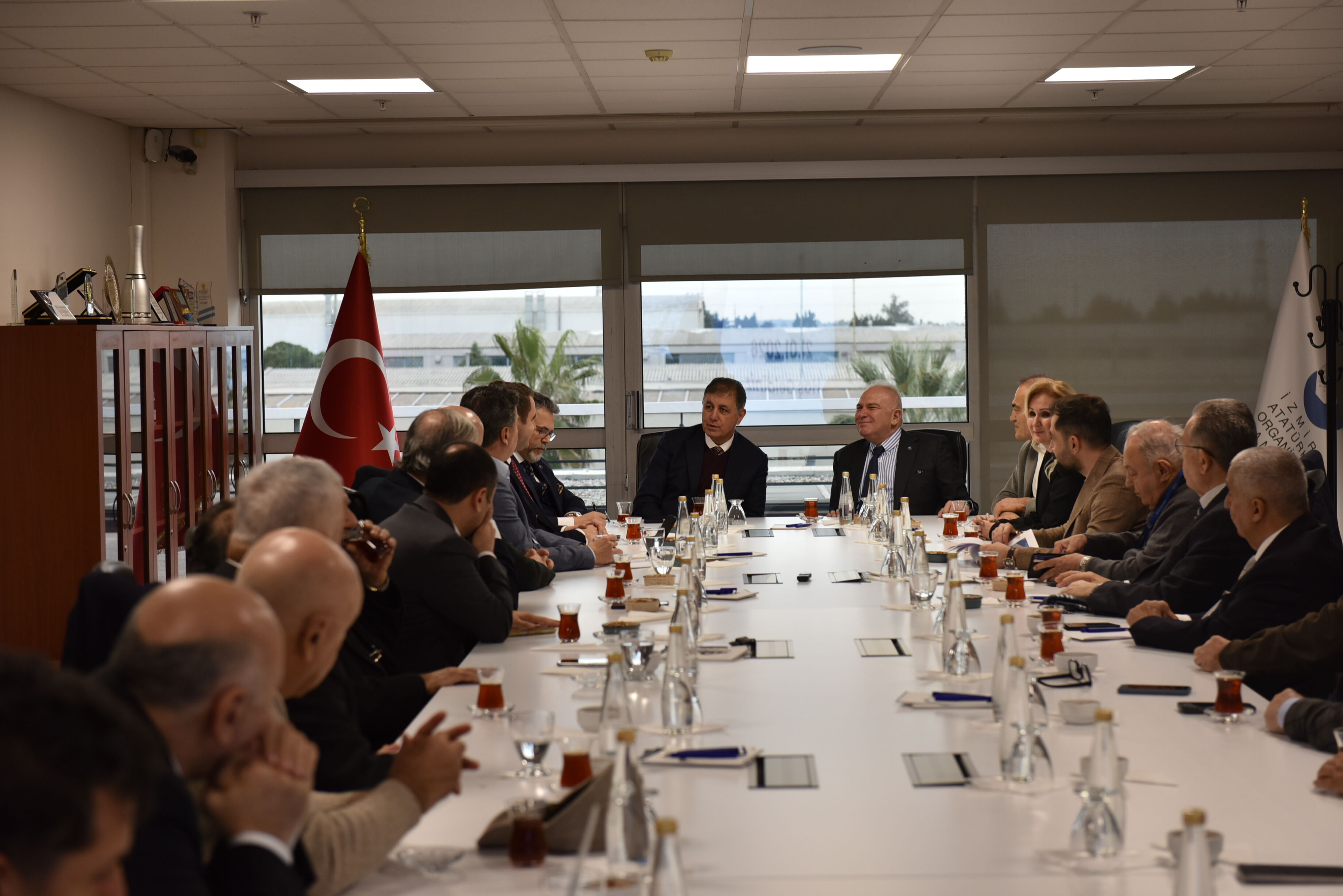 Başkan Tugay Ve Chp İl Yönetiminden İaosb’ye Ziyaret İaosb (1)