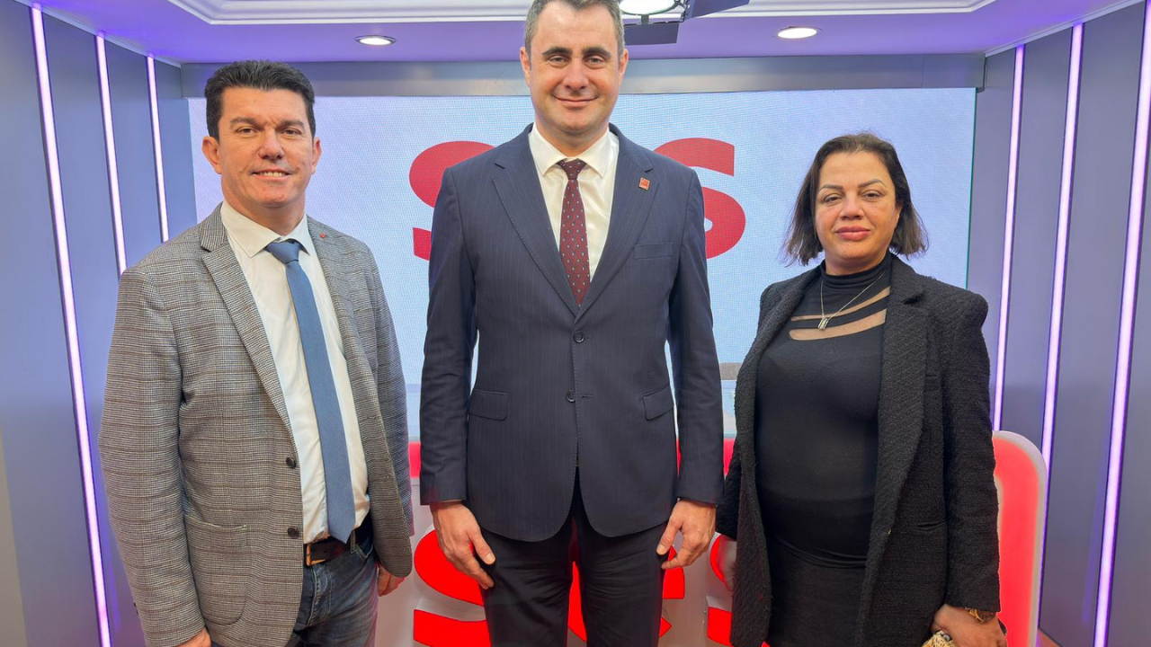 D Ses Gazete Manşet (2)