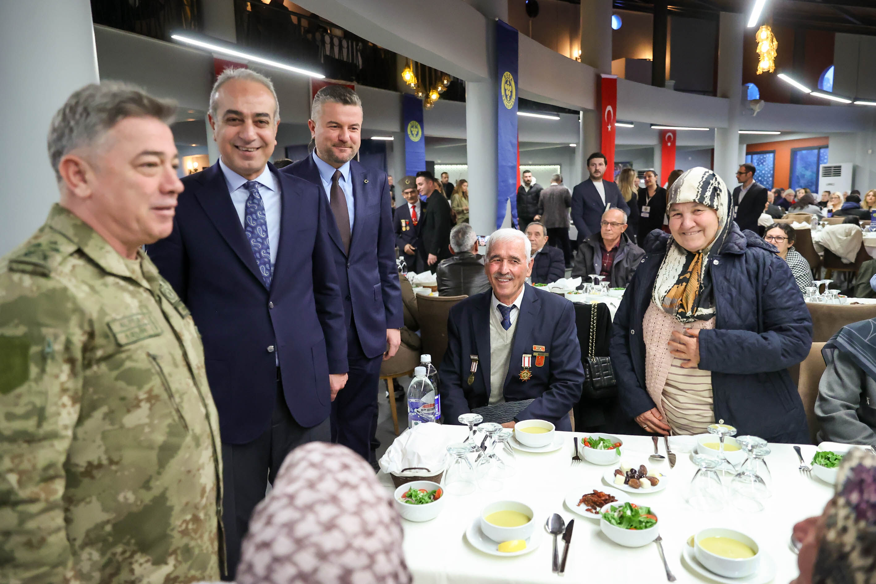 Buca Sehit Gazi Aileleri Iftar (7)
