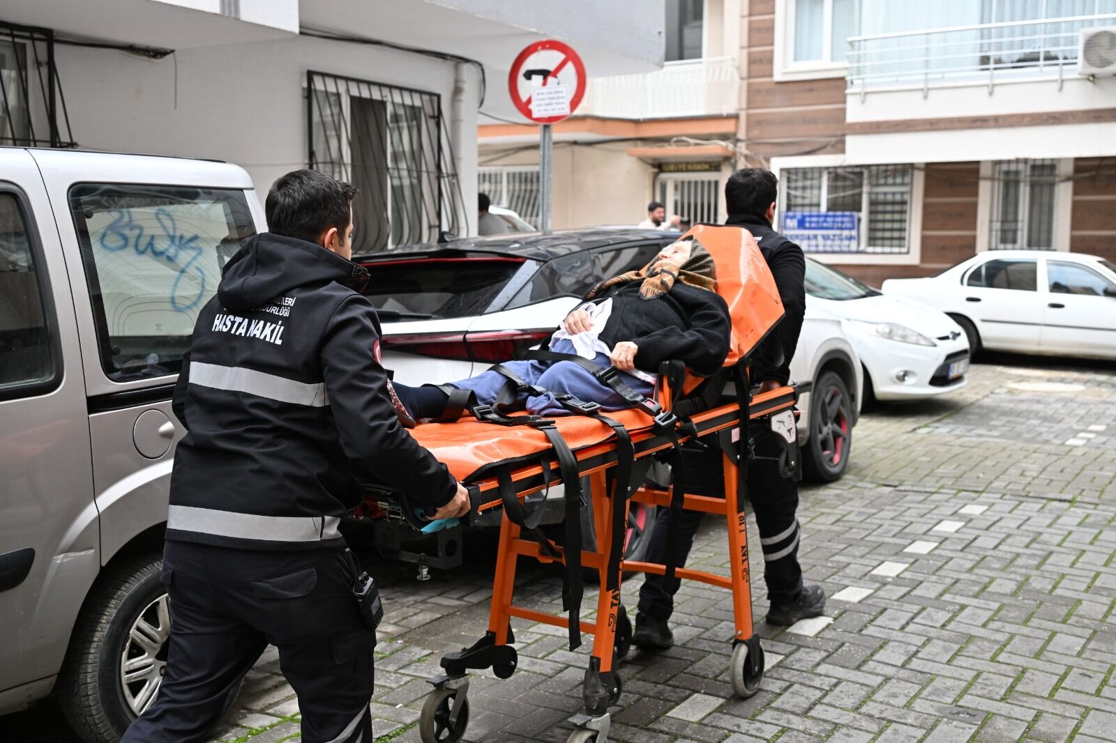 Büyükşehir’in Hasta Nakil Hizmet Filosu Büyüyor (1)