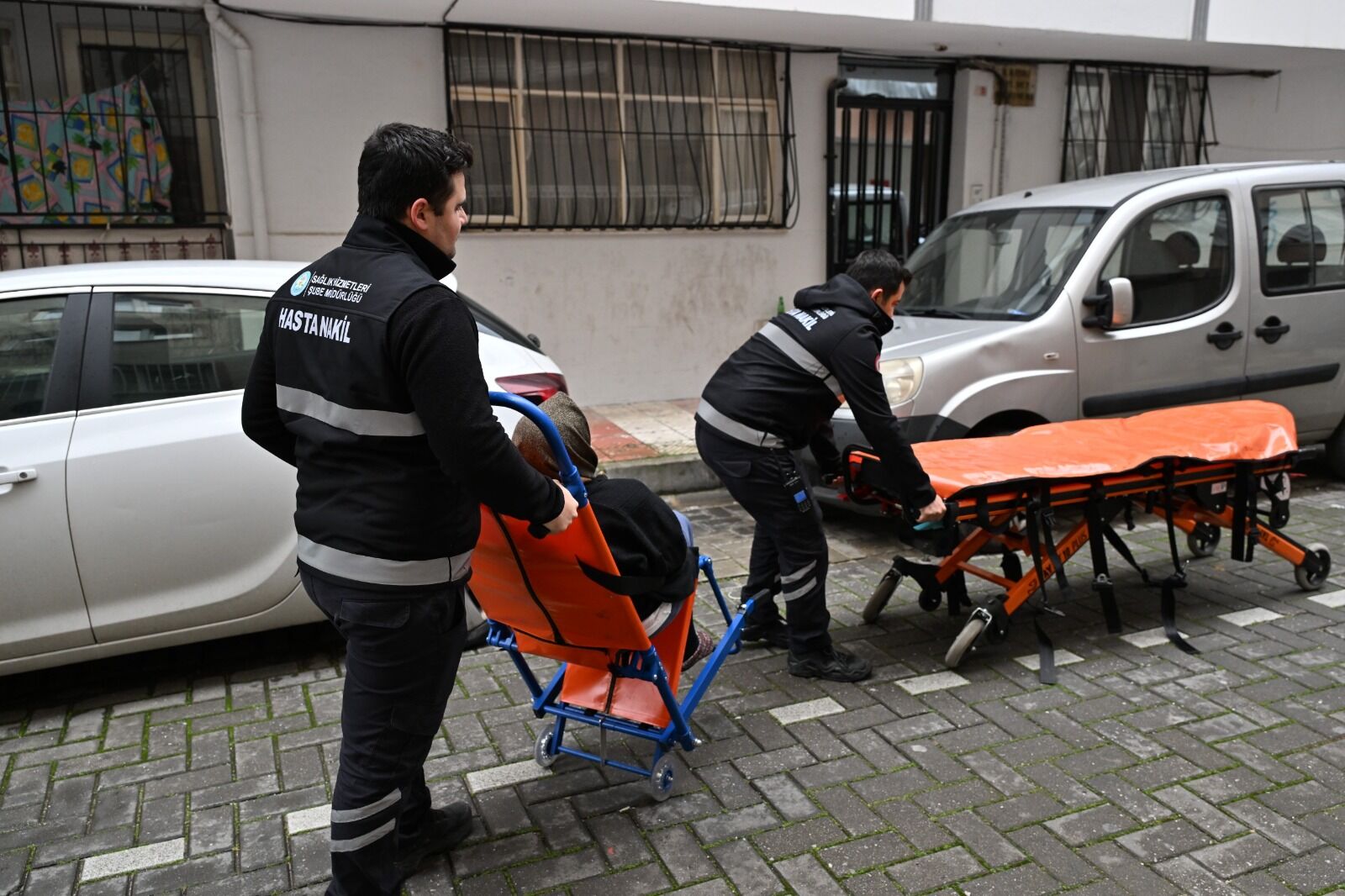 Büyükşehir’in Hasta Nakil Hizmet Filosu Büyüyor (2)