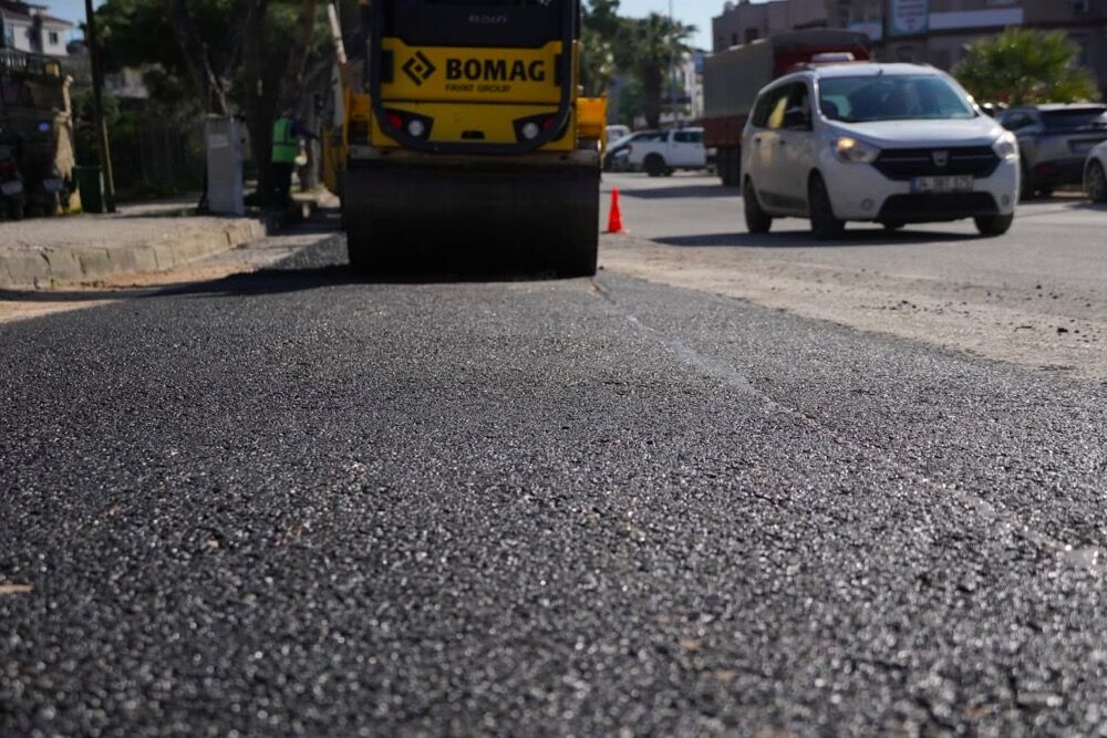 Çeşme Belediyesinden Yol Yenileme Seferberliğiphoto 2026 02 27 11 10 24 6