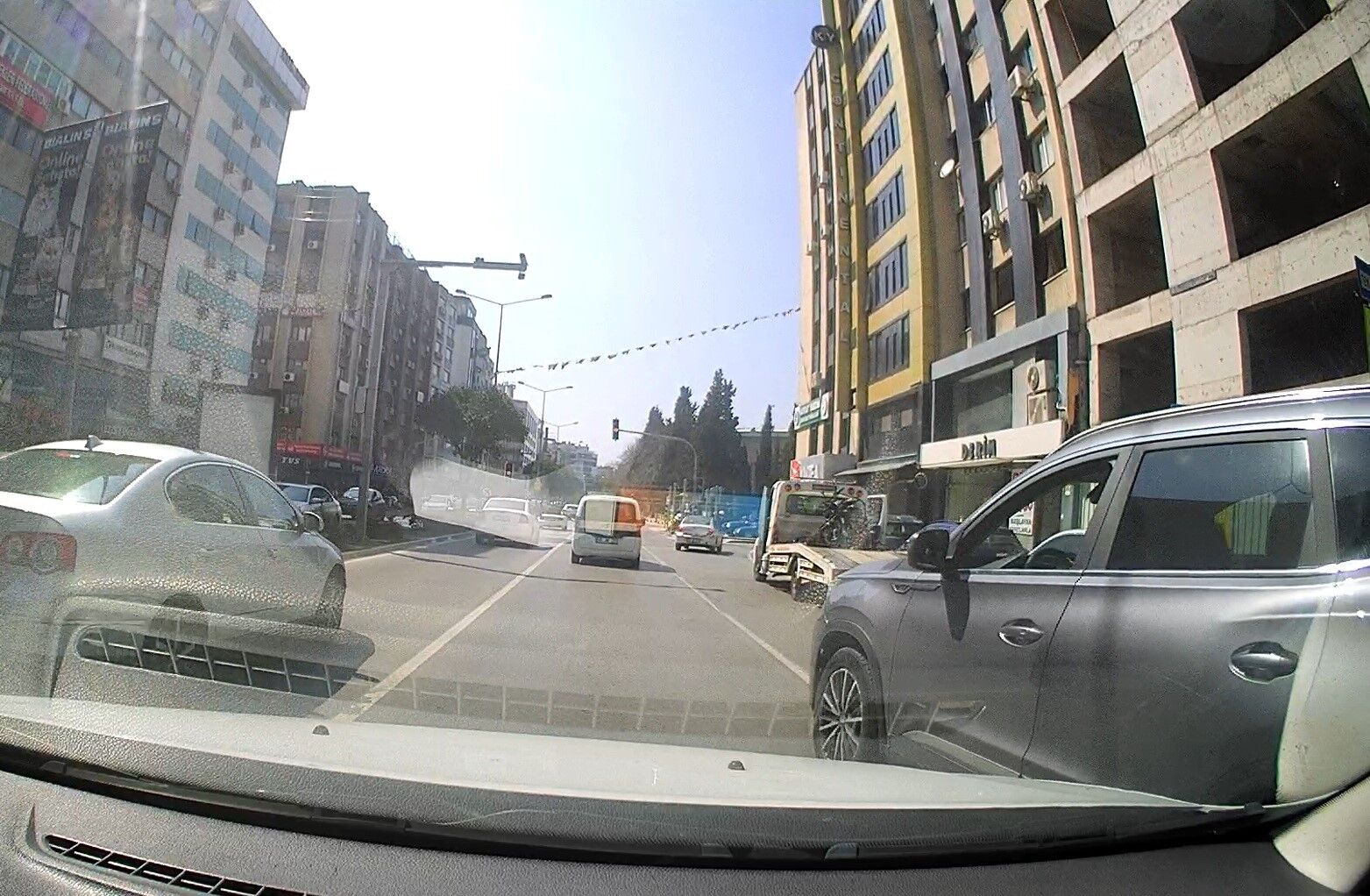 A W669869 05