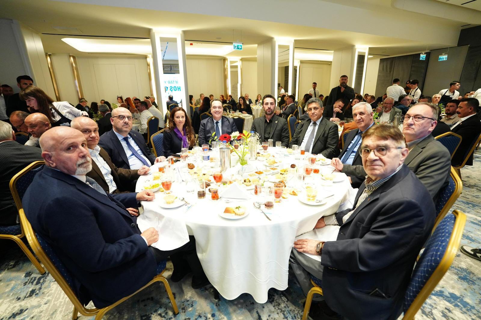 Başkan Dutlulu, Basın Mensupları Ve Meclis Üyeleriyle İftarda Buluştu (1)