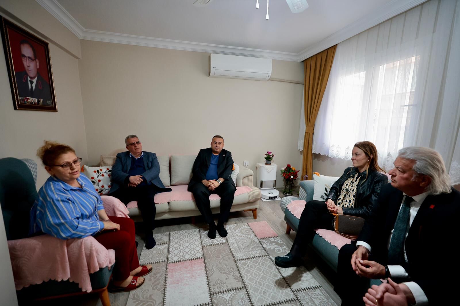 Başkan Mutlu’dan Şehit Eşine Anlamlı Ziyaret (2)