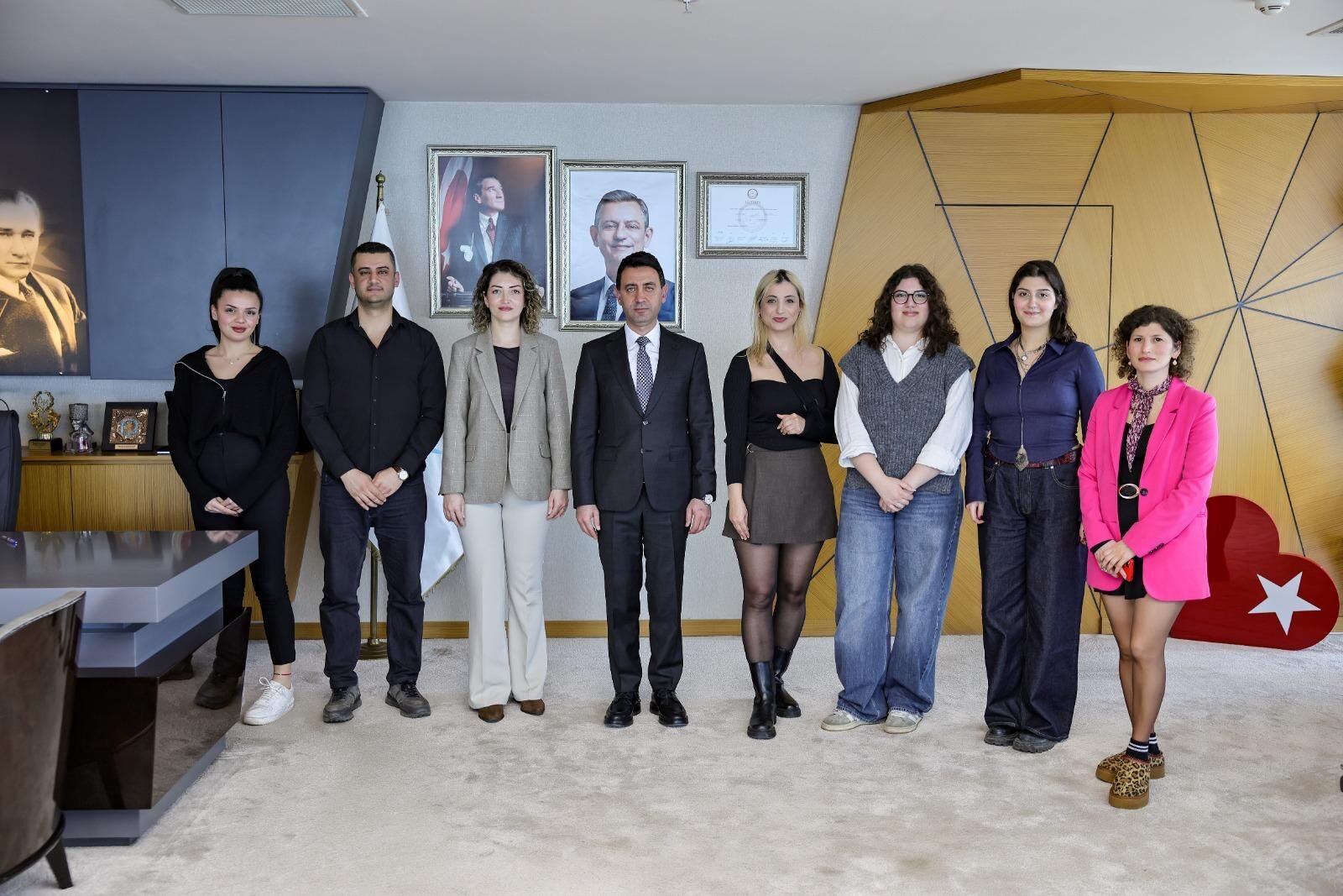 Bayraklı Belediyesi Ve Pi Gençlik Derneği'nden Stratejik İş Birliği (1)