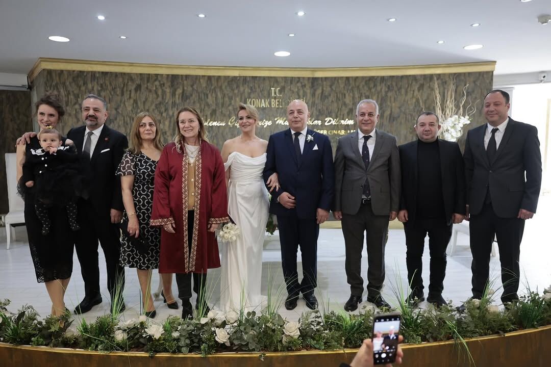 Bugün Ailemiz Için Çok Özel Bir Gündü. Canım Abim Salim Birol Aslanoğlu Ve Sevgili Zübeyde Güzel