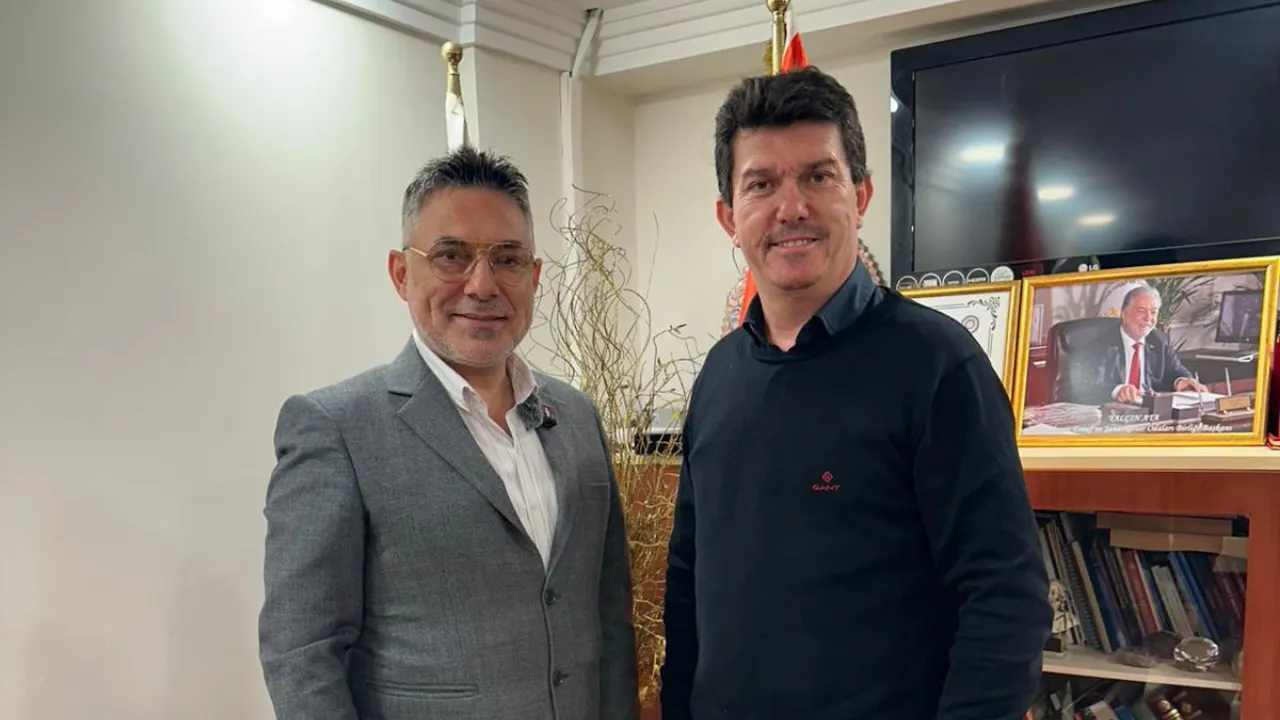 Izmir Kuyumcular Odasi Baskani Murat Kurtulus Buyrukcu 6