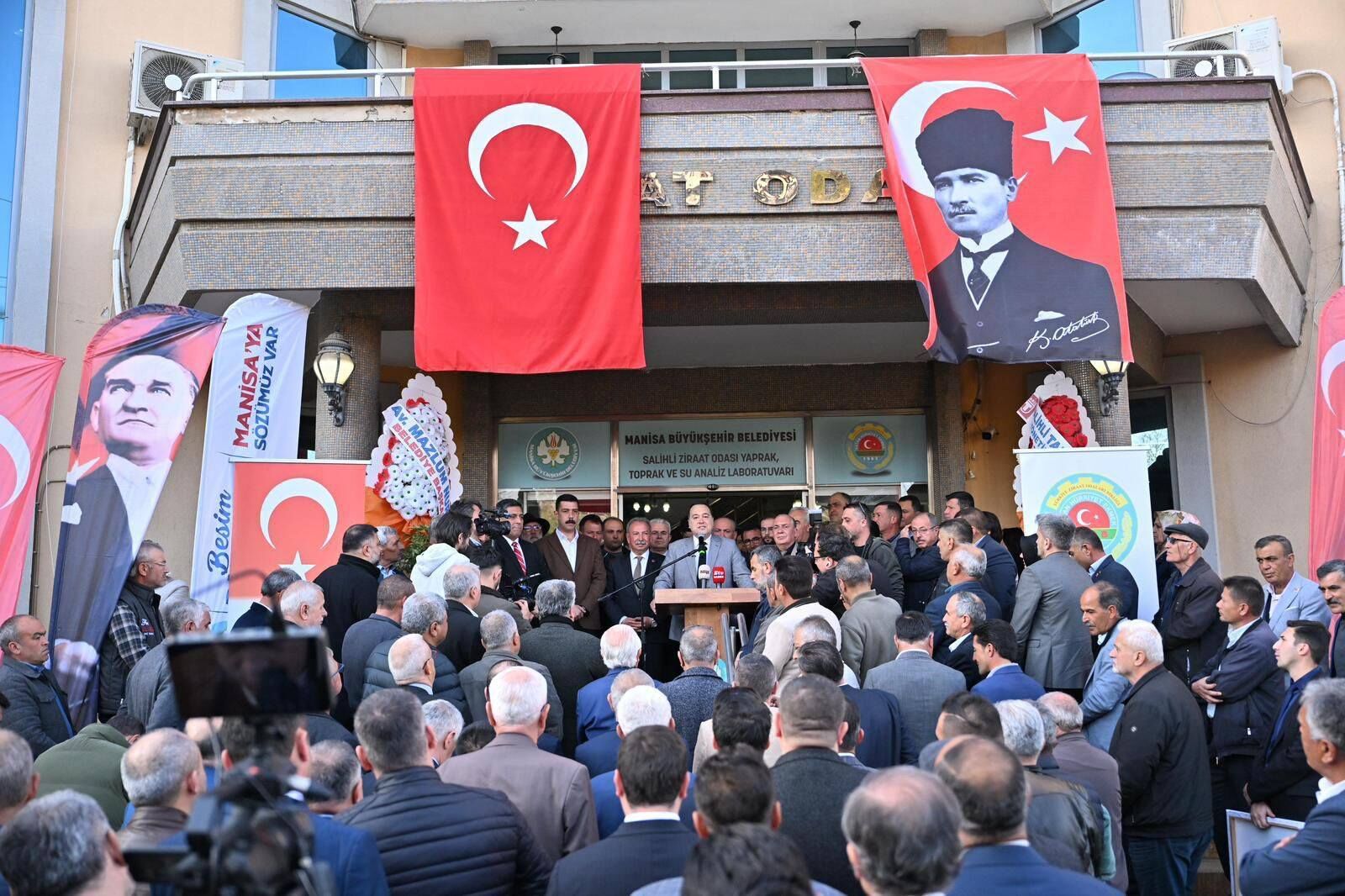 Yaprak, Toprak Ve Su Analiz Laboratuvarı Salihli’de Açıldı (8)