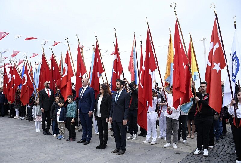 23 Nisan Tören (1)