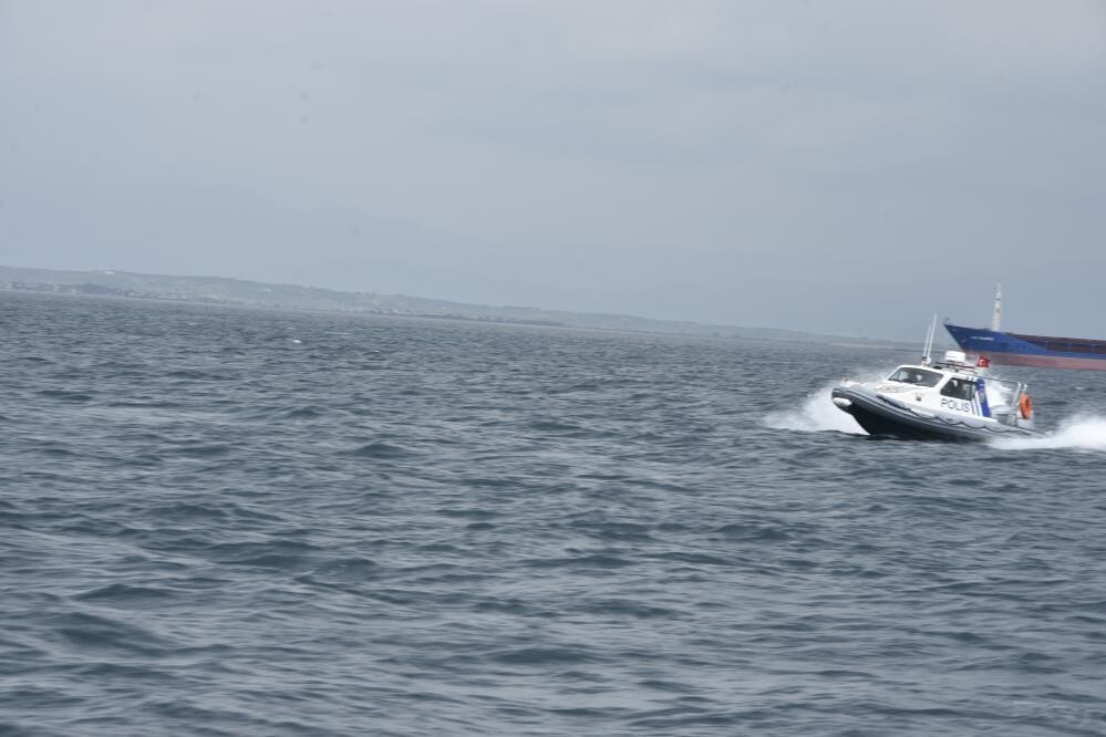 A W691225 05