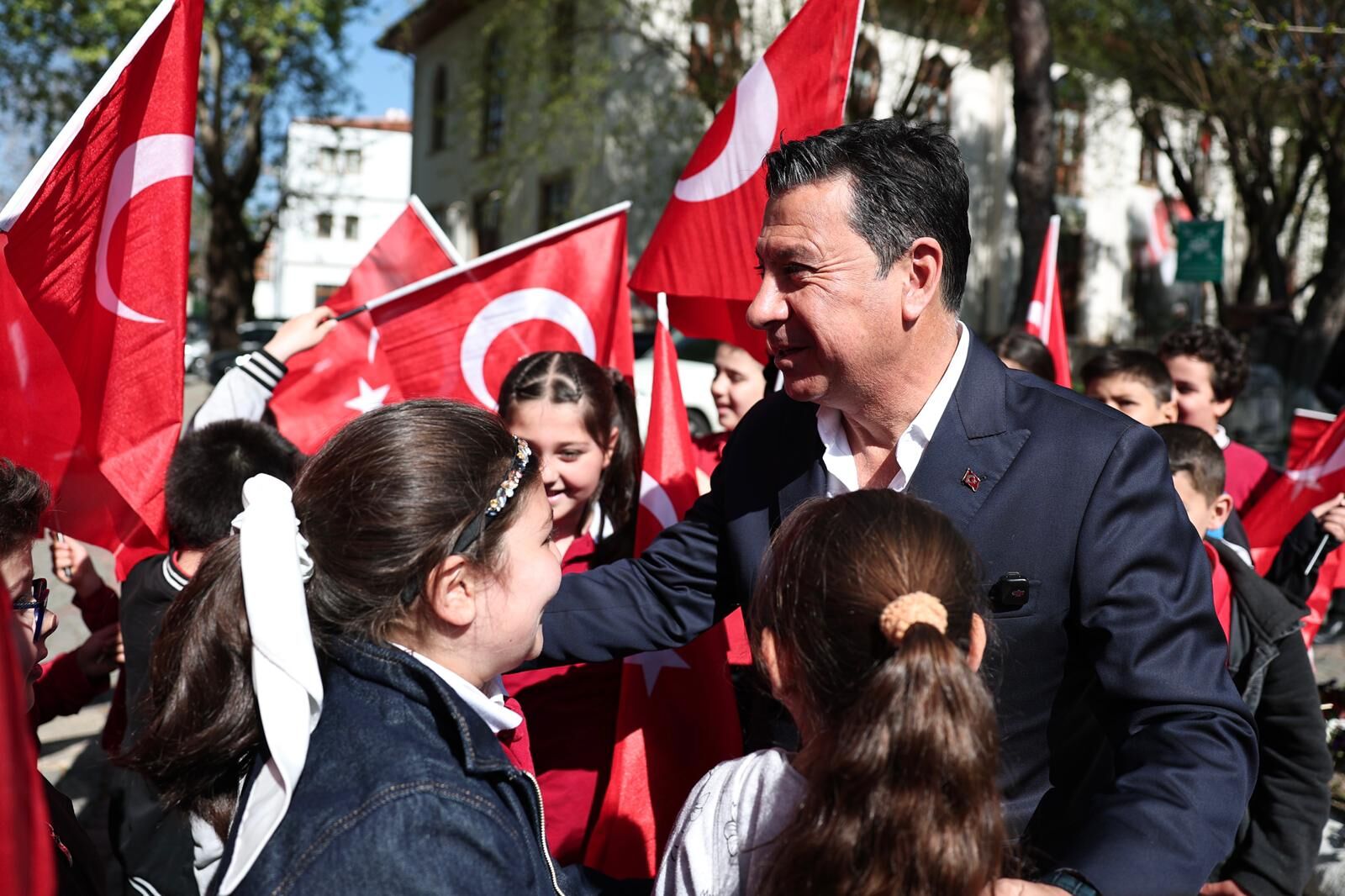 Başkan Aras’tan 23 Nisan Mesajı (3)