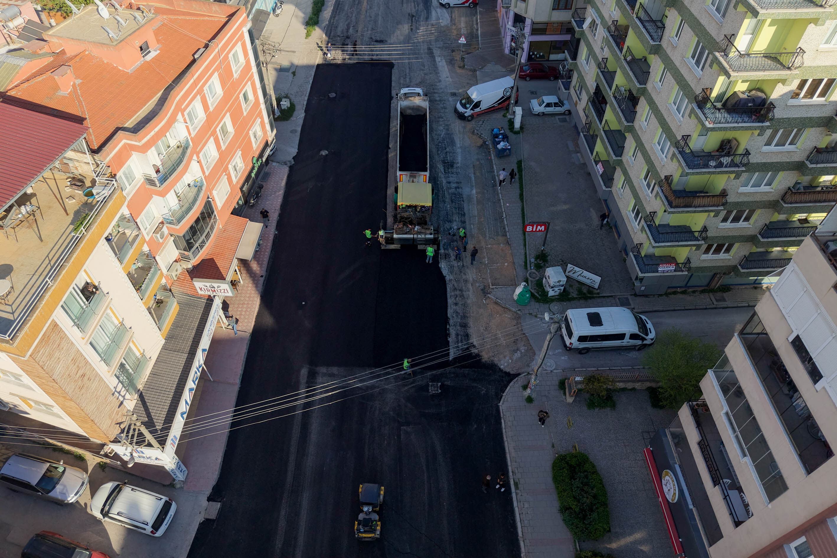 Buca’da Asfalt Seferberliği8