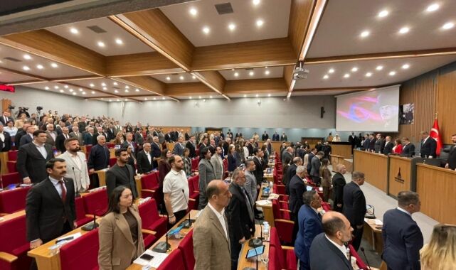 Buyuksehir Meclisi Nde Secimler Tamam Kim Hangi Goreve Secildi 2616