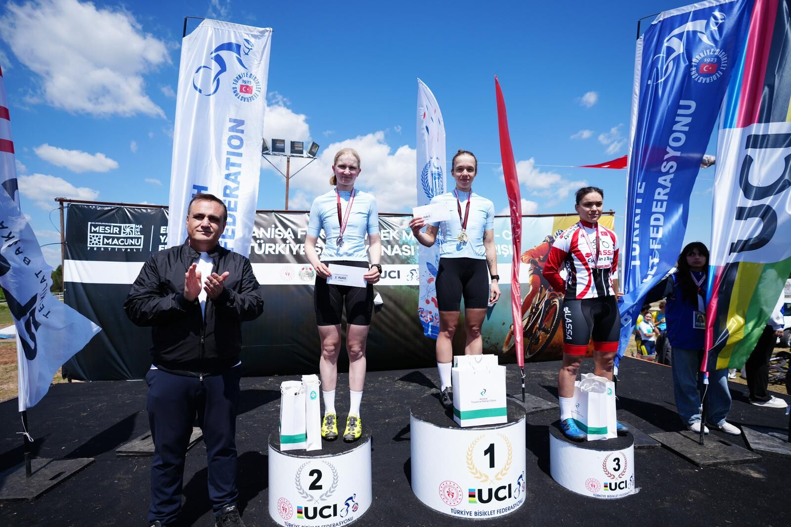 Manisa’da Dağ Bisikleti Heyecanı Ferdi Zeyrek Mtb Cup Sona Erdi (3)