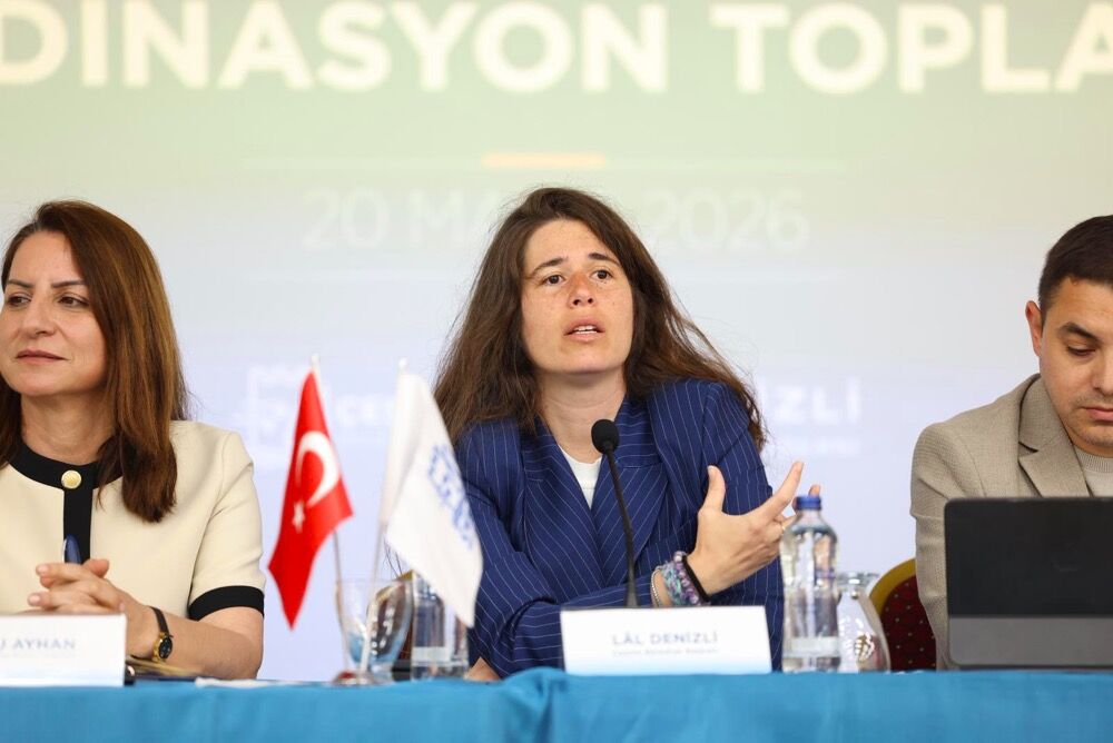 Çeşme Belediyesi 2026 Yaz Sezonu Öncesi Esnafla Bir Araya Geldiphoto 2026 05 20 14 10 52